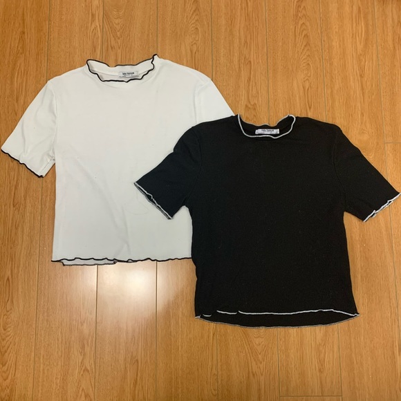 2/$10 Cropped, mock neck ZARA tops - Picture 1 of 3